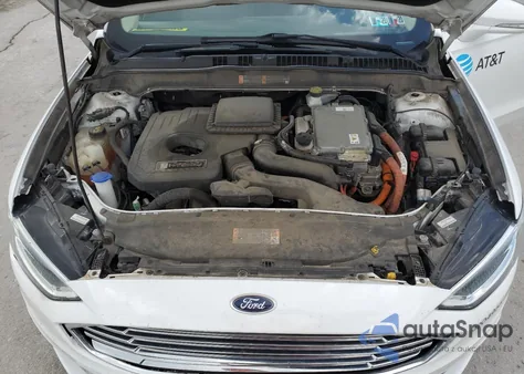 2018 Ford Fusion Se Hybrid z USA, uszkodzony, nr VIN 3FA6P0LU3JR118782